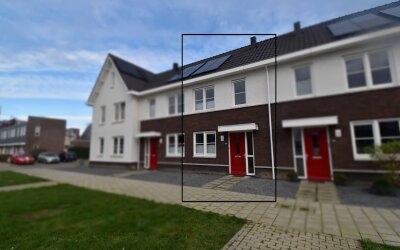 Aardbeivlinder 230