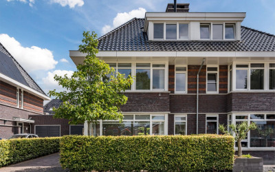 Grote Vuurv. 29