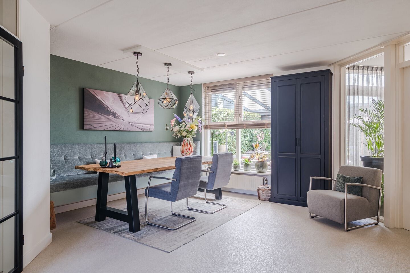Tussenwoning te koop: F.J. Ebbensstraat 6, Tiel