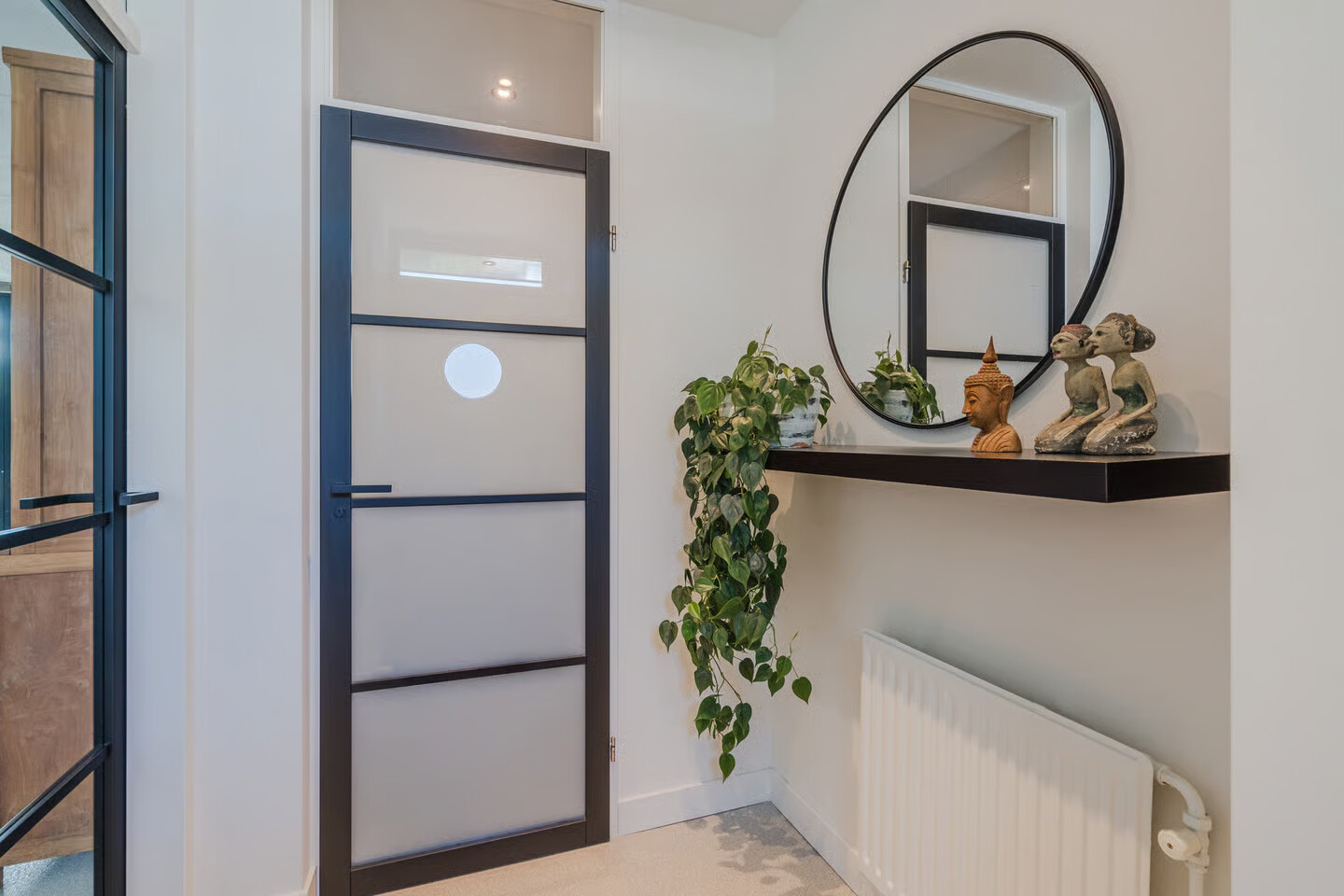 Tussenwoning te koop: F.J. Ebbensstraat 6, Tiel