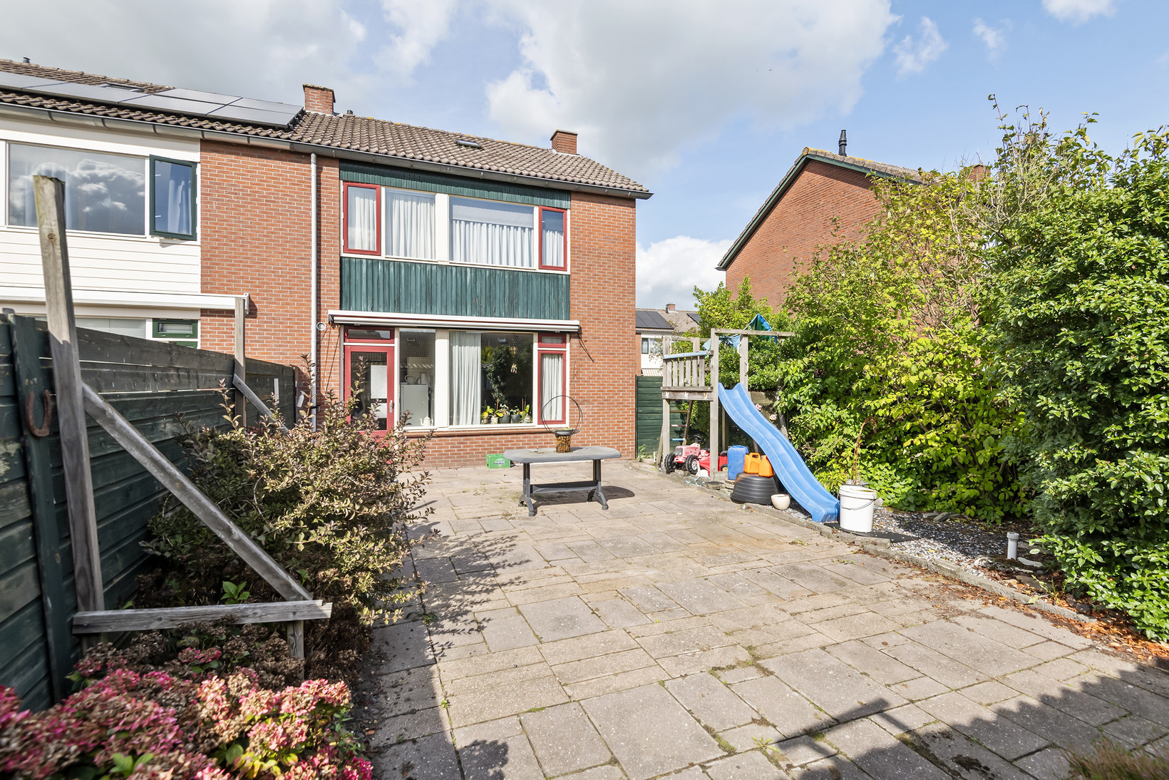 Hoekwoning te koop: Ottenhofstat 13, Kerk-Avezaath