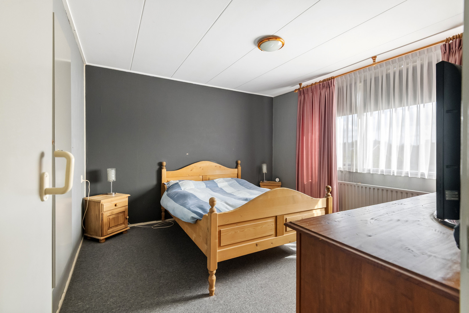 Hoekwoning te koop: Ottenhofstat 13, Kerk-Avezaath