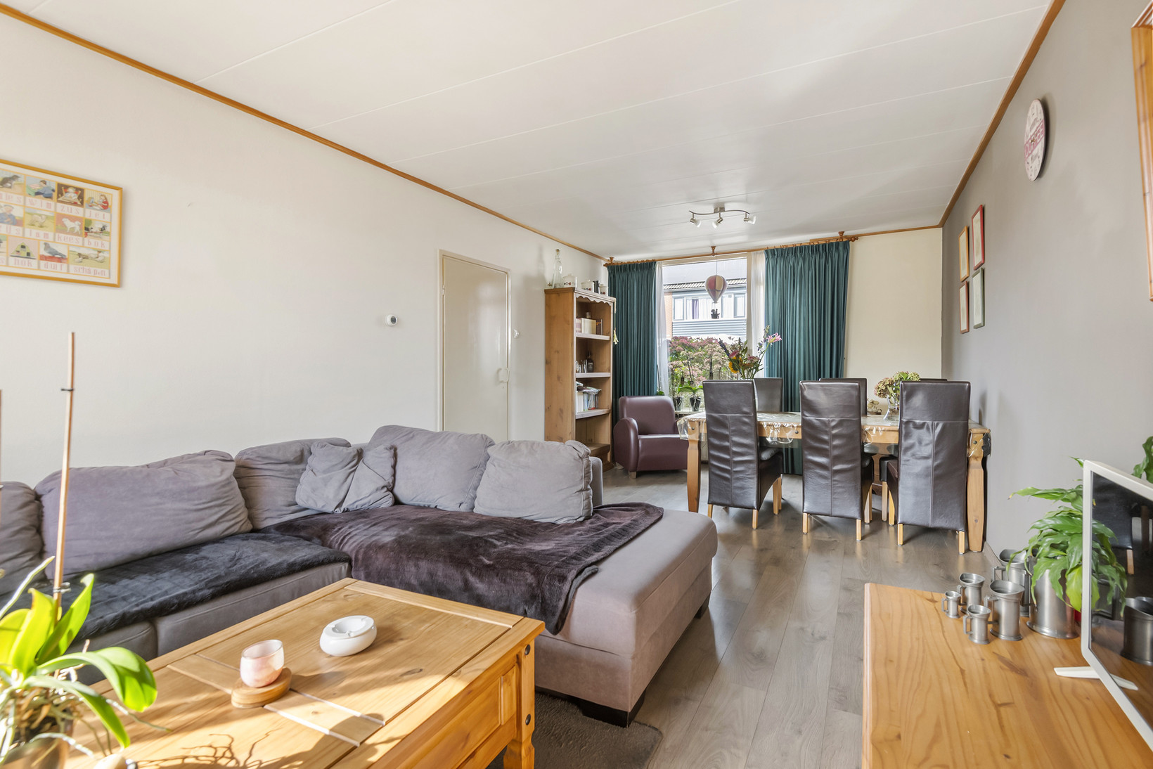 Hoekwoning te koop: Ottenhofstat 13, Kerk-Avezaath