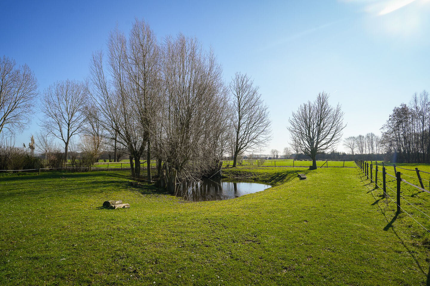 Vrijstaande woning te koop: Bommelweg 1, Wadenoijen