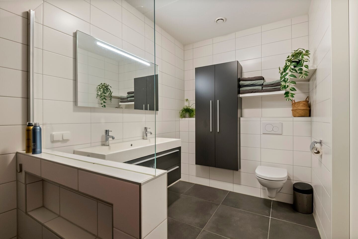 Tussenwoning te koop: Kievit 4, Maurik