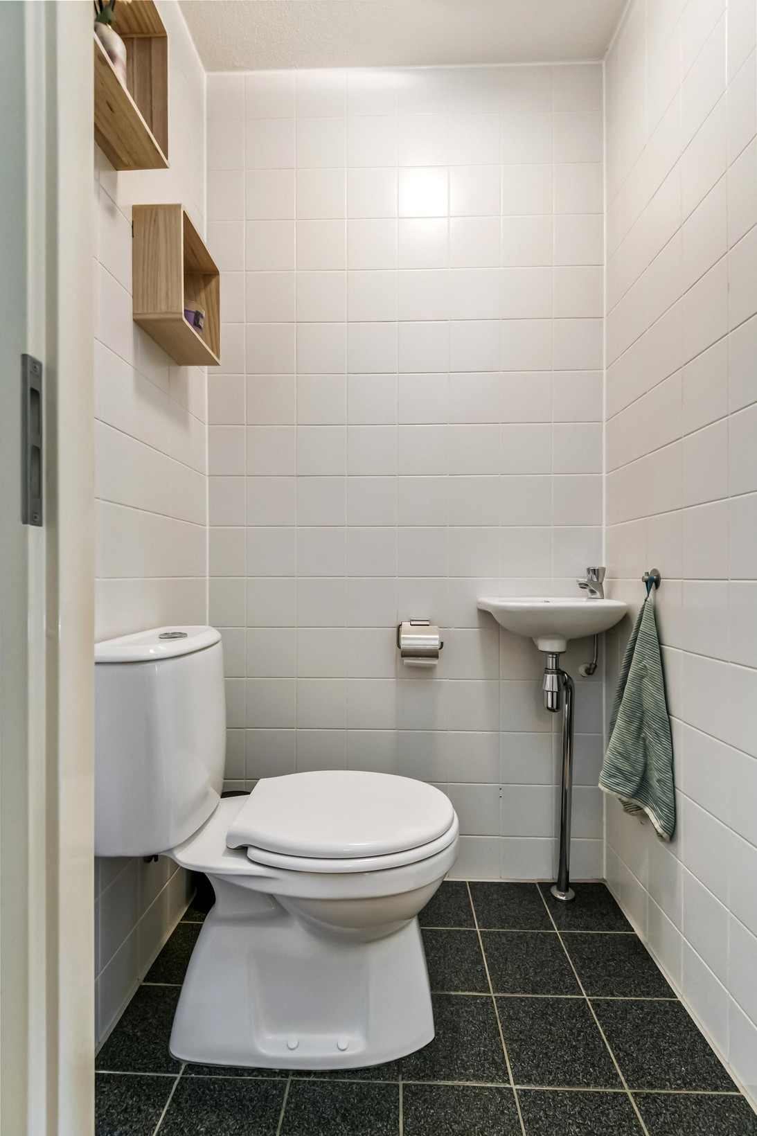 Tussenwoning te koop: Gravensteinerhof 6, Maurik