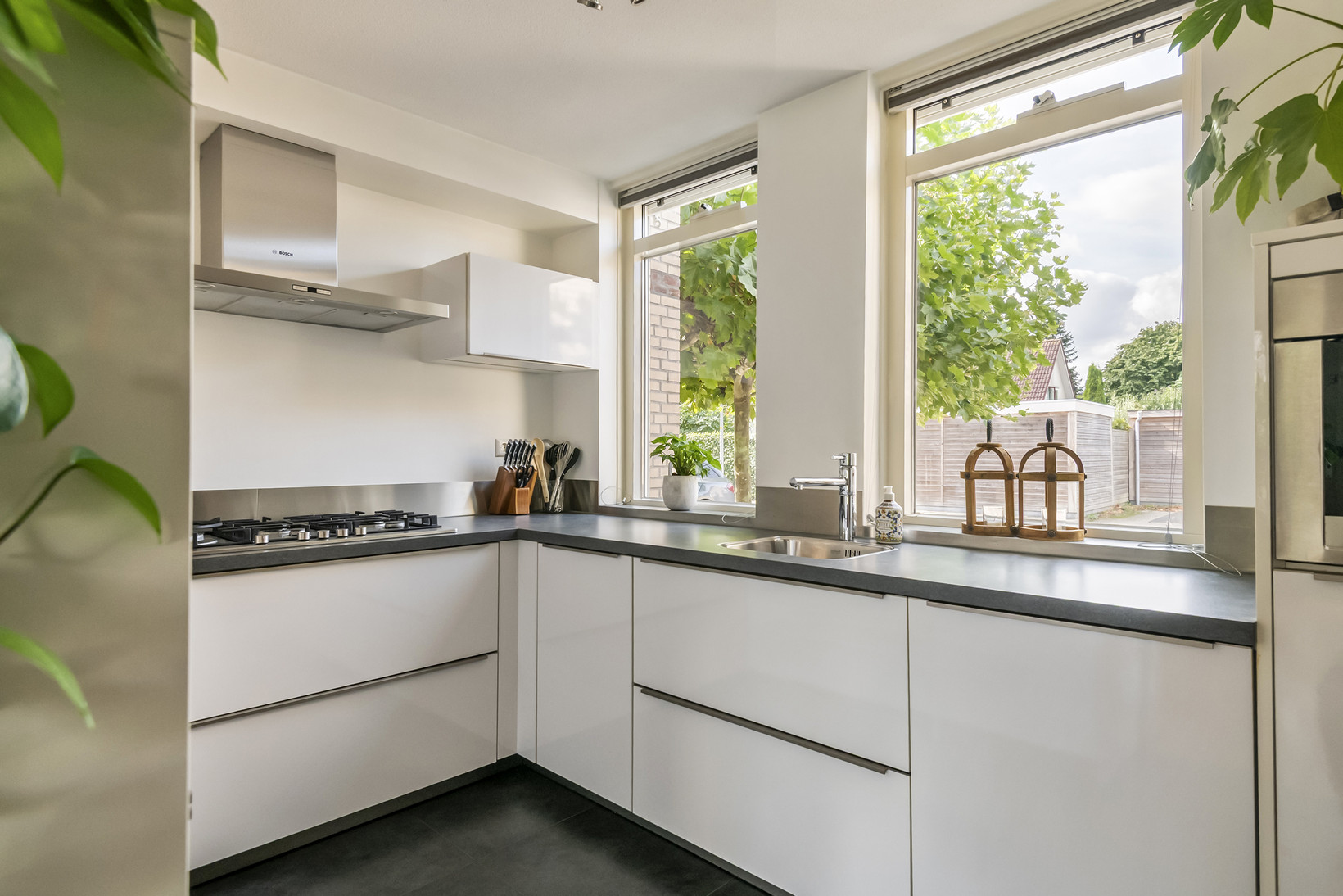 Tussenwoning te koop: Gravensteinerhof 6, Maurik