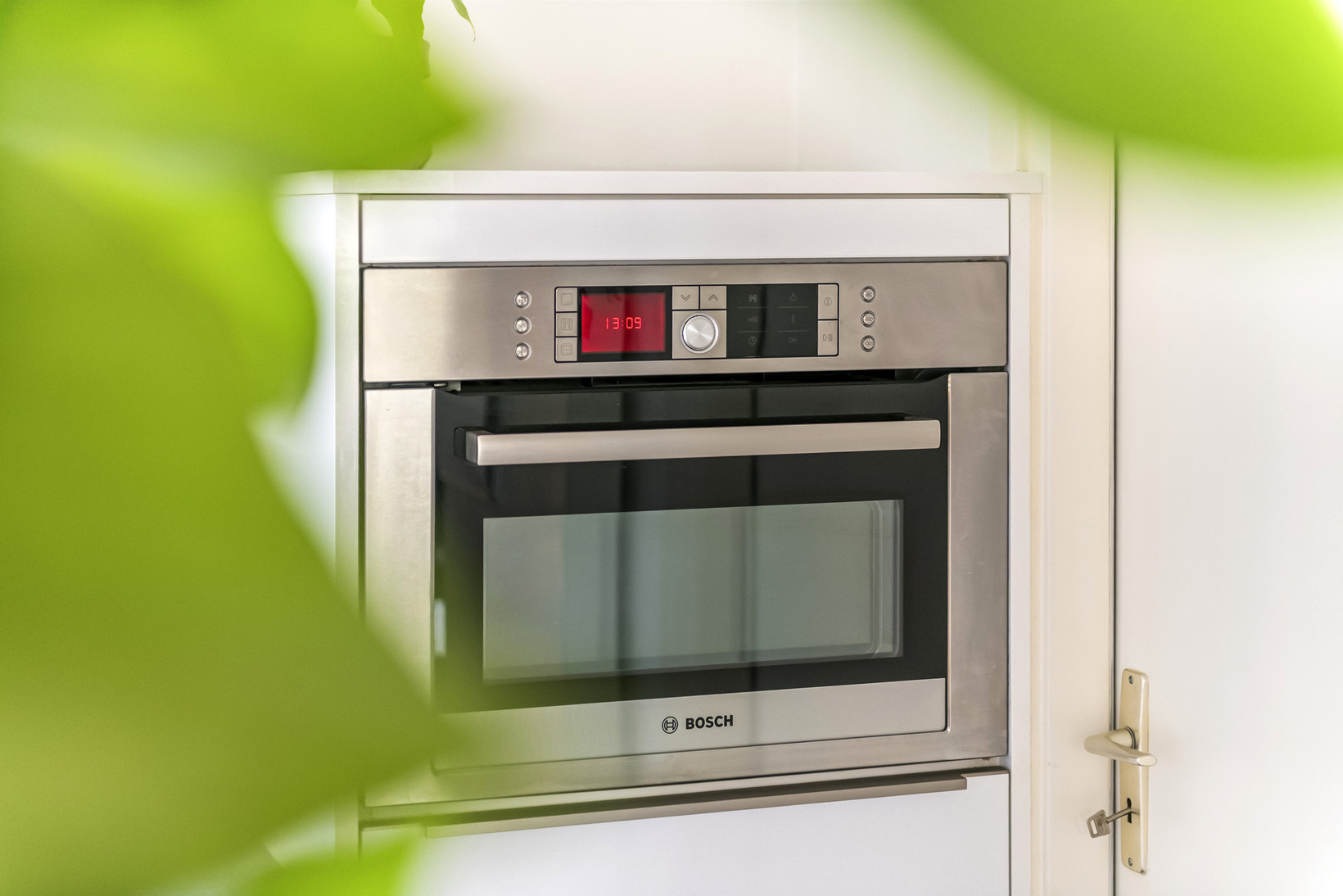 Tussenwoning te koop: Gravensteinerhof 6, Maurik