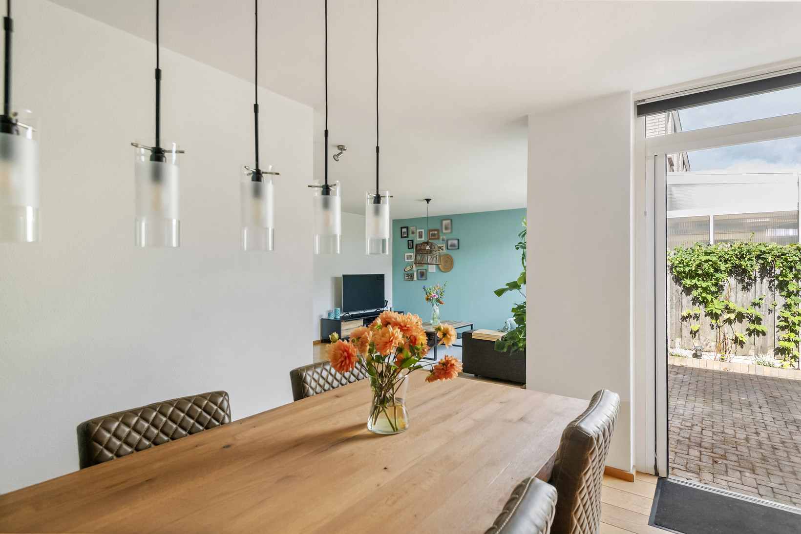 Tussenwoning te koop: Gravensteinerhof 6, Maurik