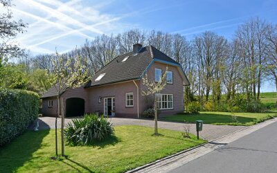 Middelweg 3