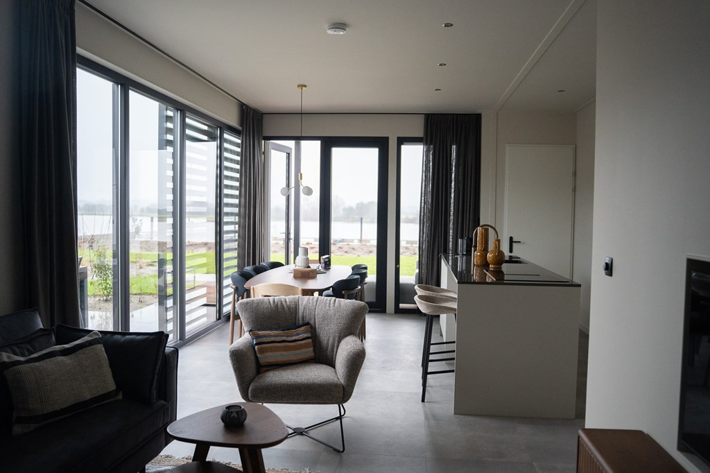 Vrijstaande woning te huur: Rijnbandijk 10B, Eck En Wiel