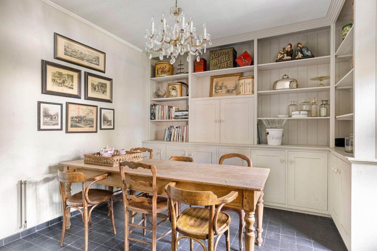 Vrijstaande woning te koop: Dr. A.R. Holplein 8, Ingen
