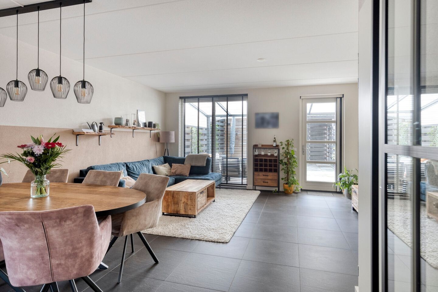 Tussenwoning te koop: Schuilenburglaan 12, Lienden
