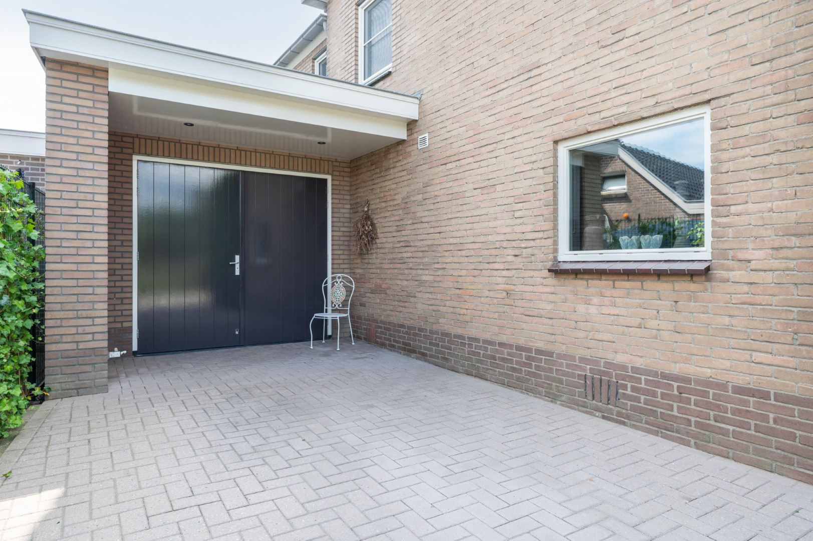 Twee-onder-één-kap te koop: hoofdstraat 67, Kesteren