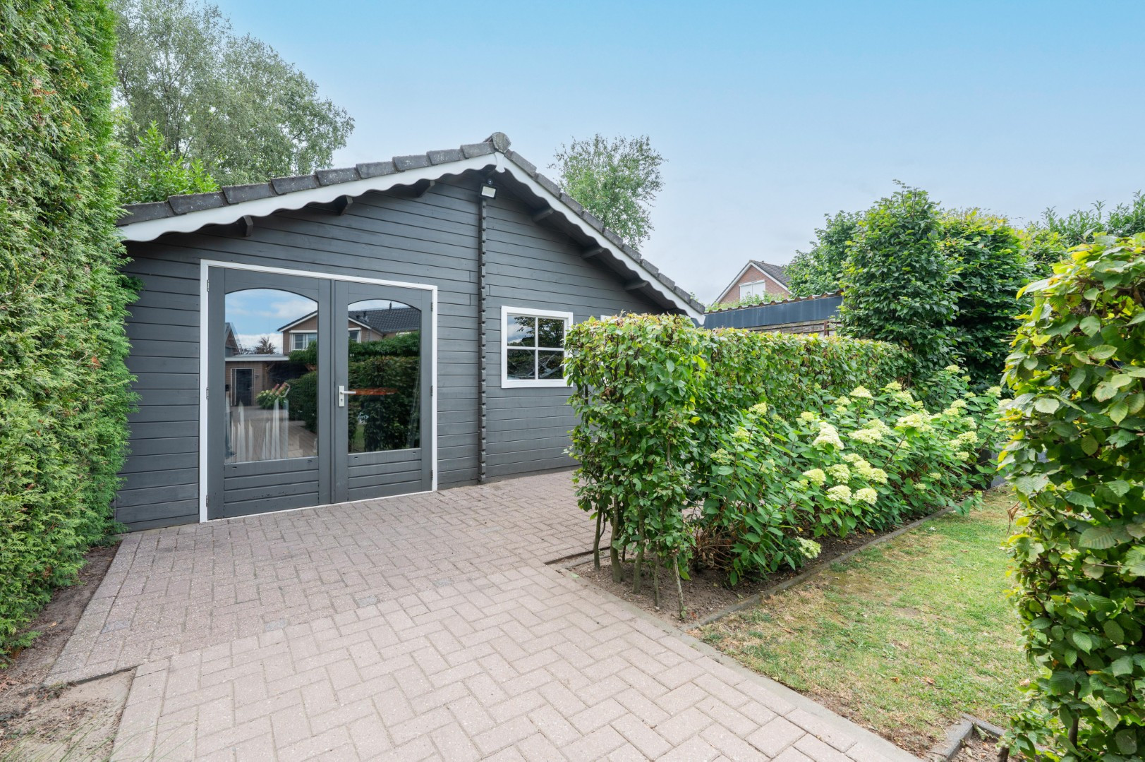 Twee-onder-één-kap te koop: hoofdstraat 67, Kesteren