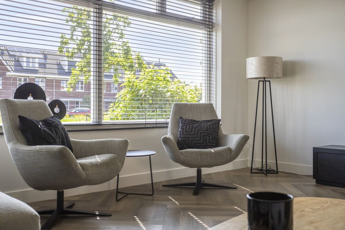 Hoekwoning te koop: G J Brenkmanlaan 2, Kesteren