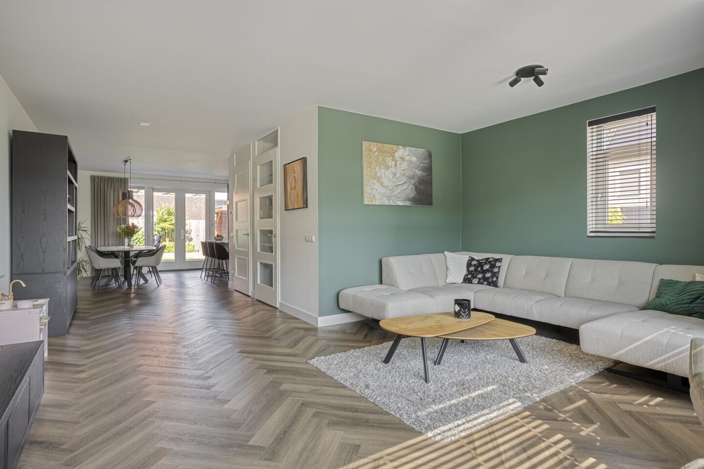 Hoekwoning te koop: G J Brenkmanlaan 2, Kesteren