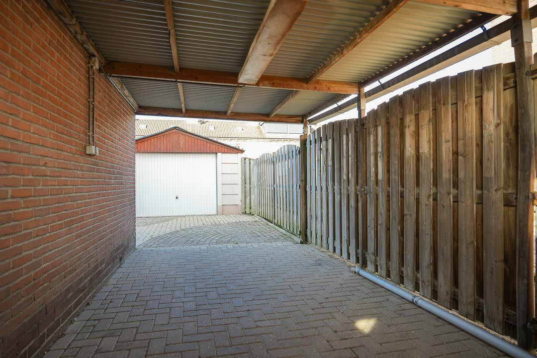 Hoekwoning te koop: Ooievaarstraat 48, Opheusden