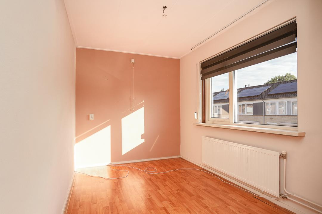Hoekwoning te koop: Ooievaarstraat 48, Opheusden