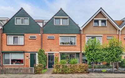 Dr A J Kraaystraat 10