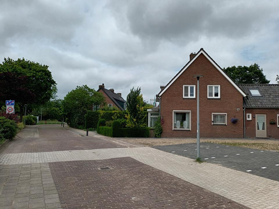 Tussenwoning te koop: De Molenhof 5B, Ochten