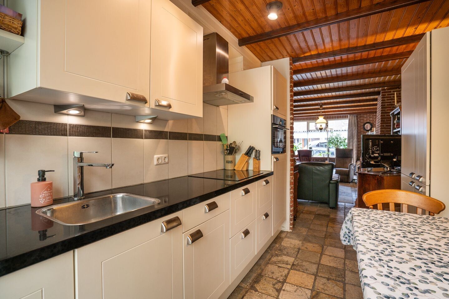 Vrijstaande woning te koop: Tulpstraat 34, Culemborg
