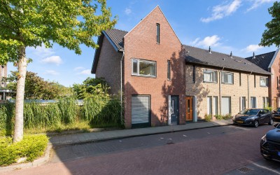 Leliestraat 2