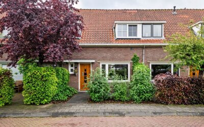 Prins Bernhardstraat 11