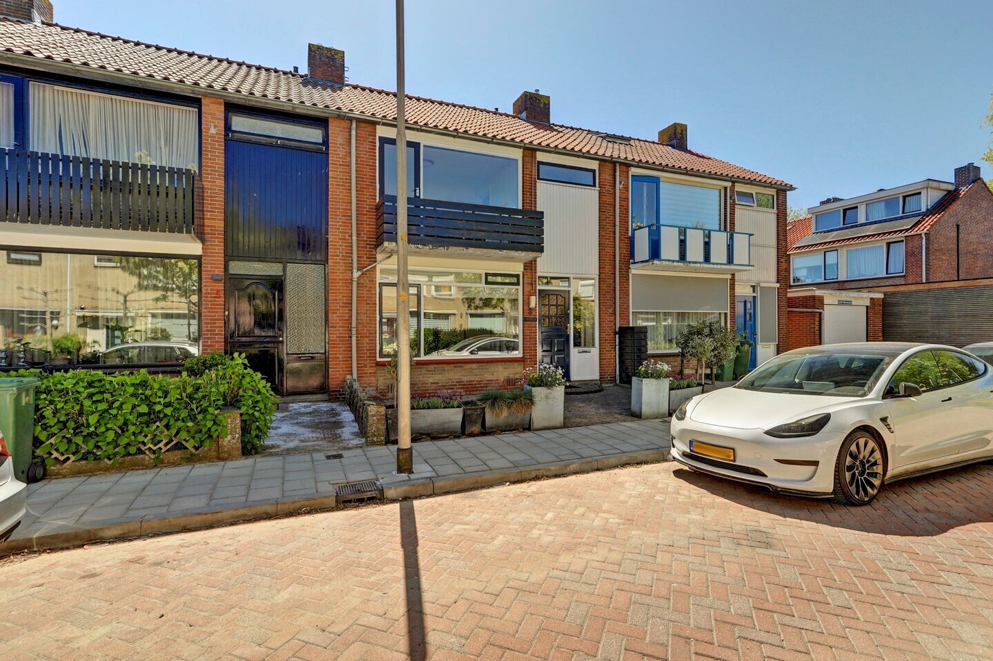 Tussenwoning te koop: Brahmsstraat 3, Culemborg