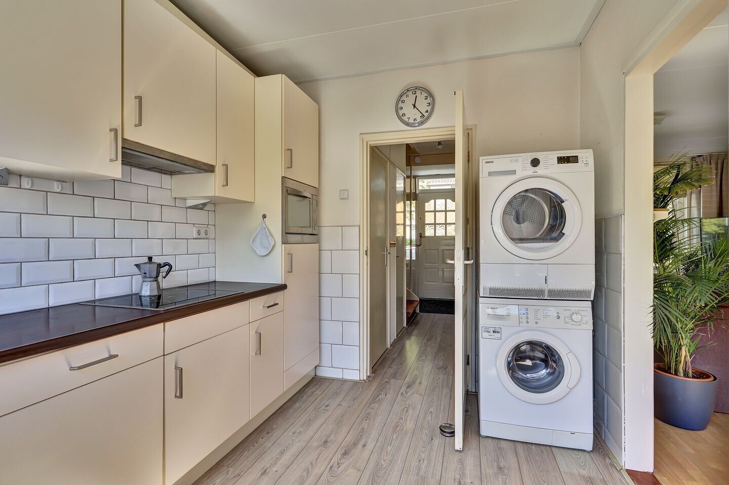 Tussenwoning te koop: Brahmsstraat 3, Culemborg