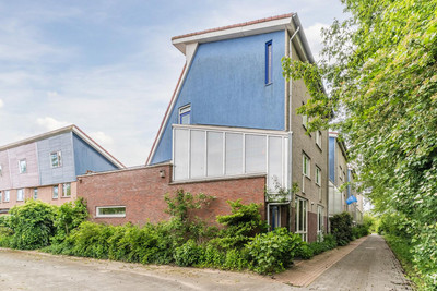 Hendrik Marsmanweg 2