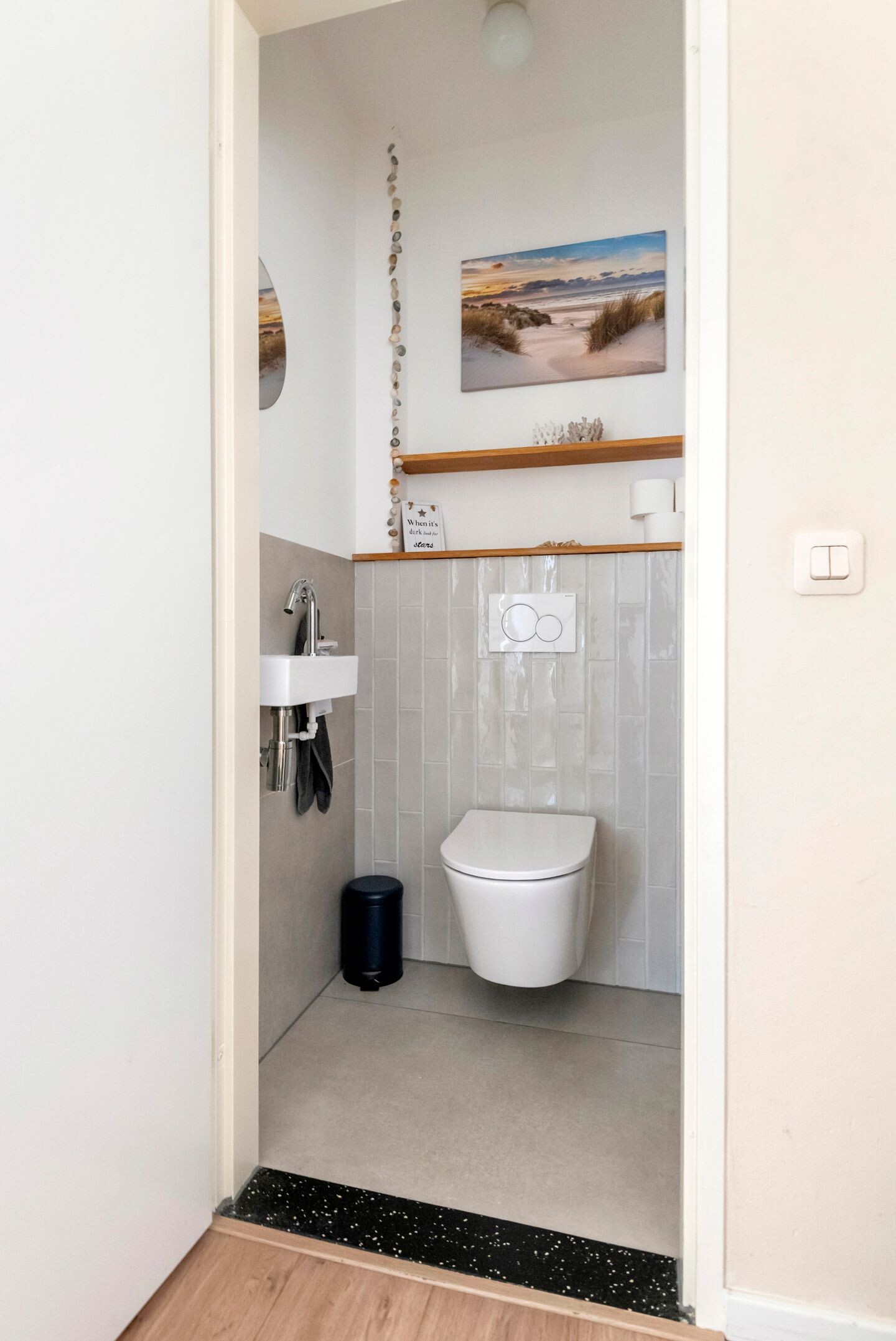 Tussenwoning te koop: Nederburcht 5, Buren