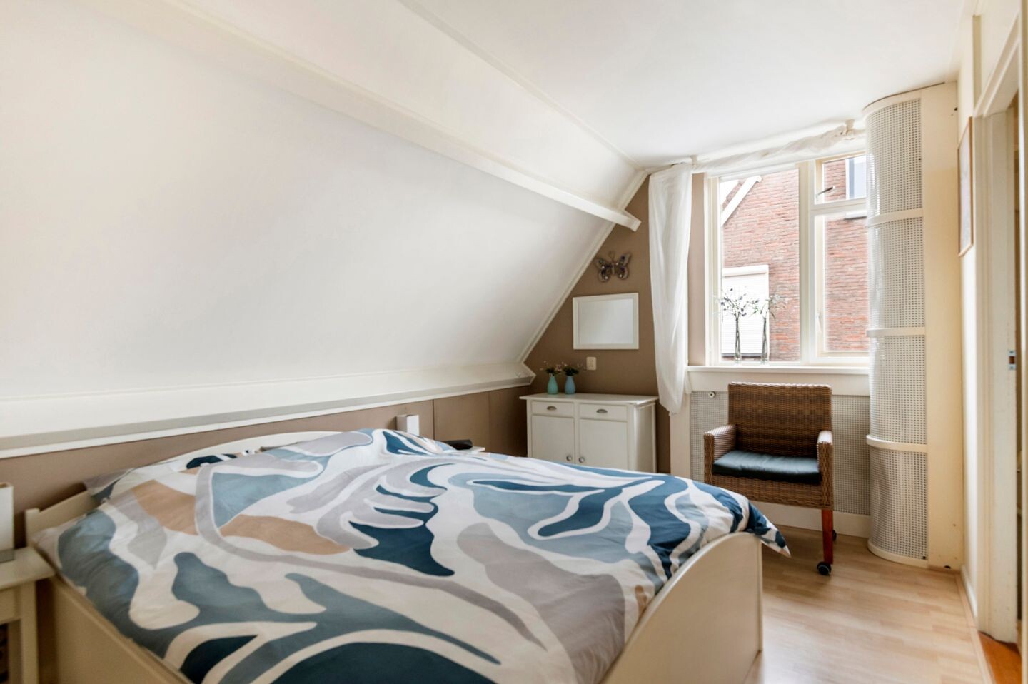 Tussenwoning te koop: Nederburcht 5, Buren