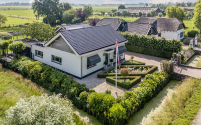 Tienhovense. 13-A