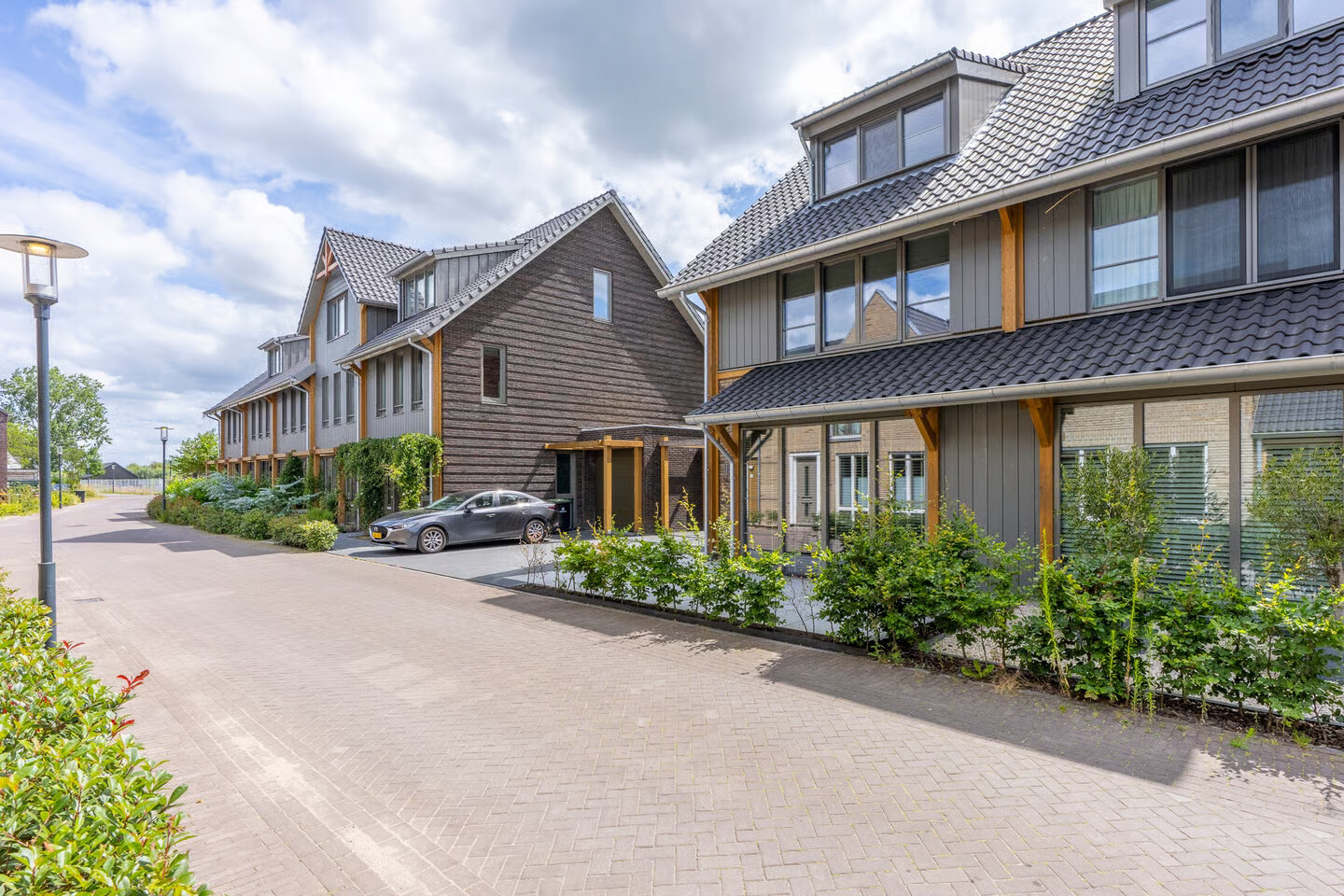 Twee-onder-één-kap te koop: Abeliaerf 16, Hoef En Haag