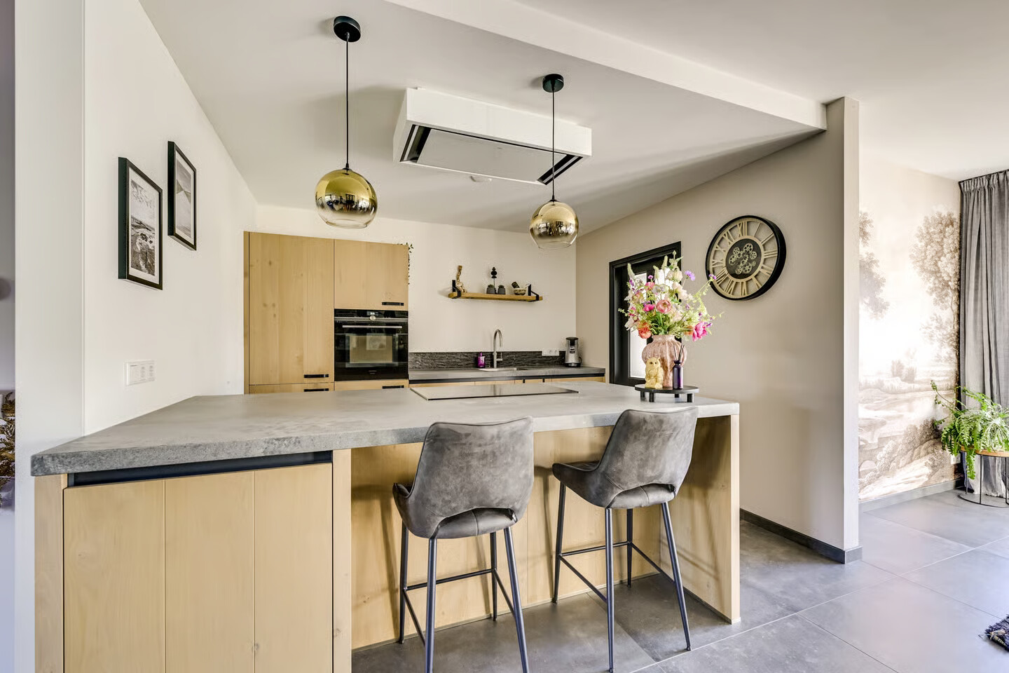Tussenwoning te koop: Lijsterbeslaan 42, Lexmond