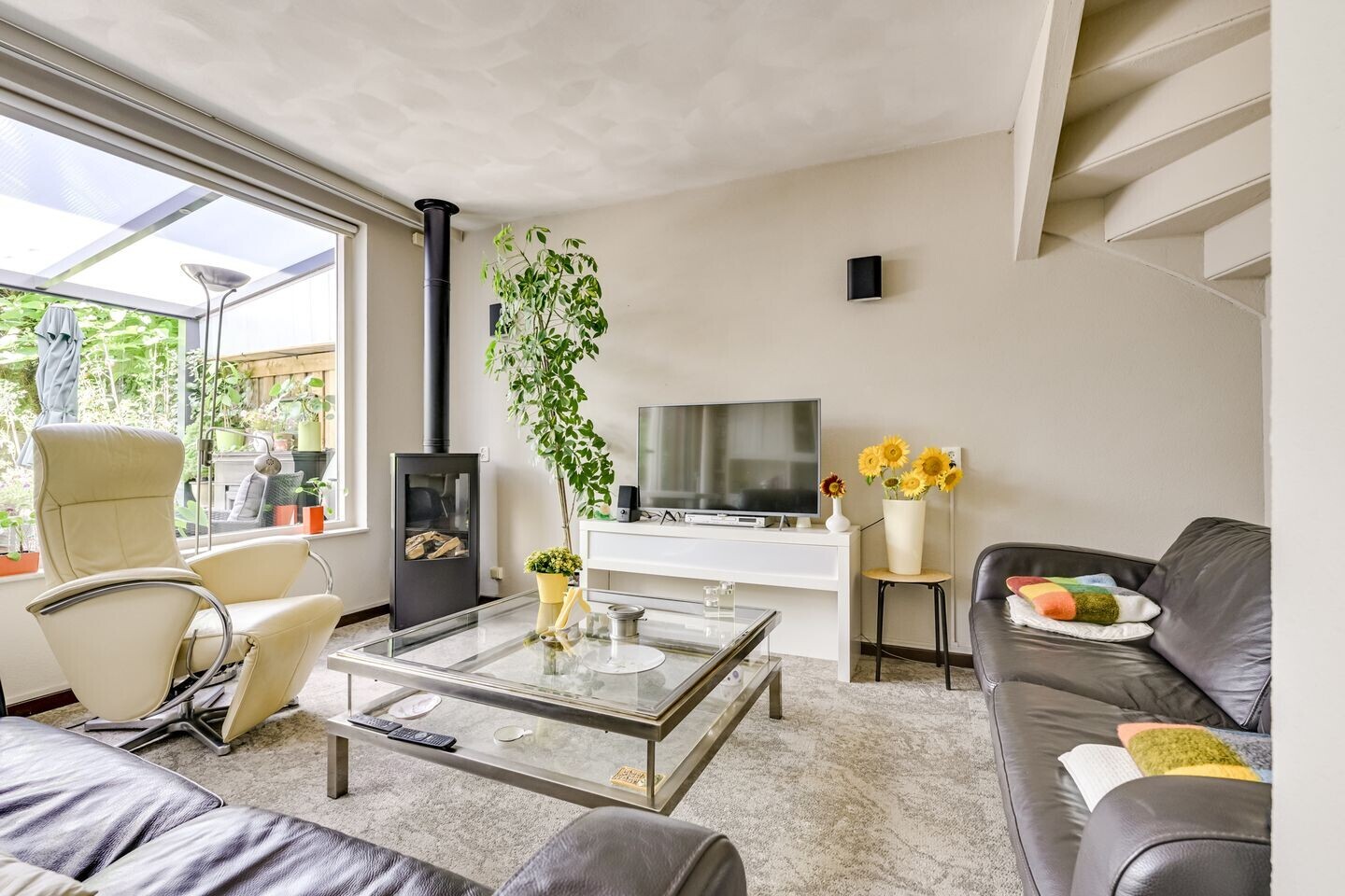 Tussenwoning te koop: Goudenregenstraat 60, Vianen