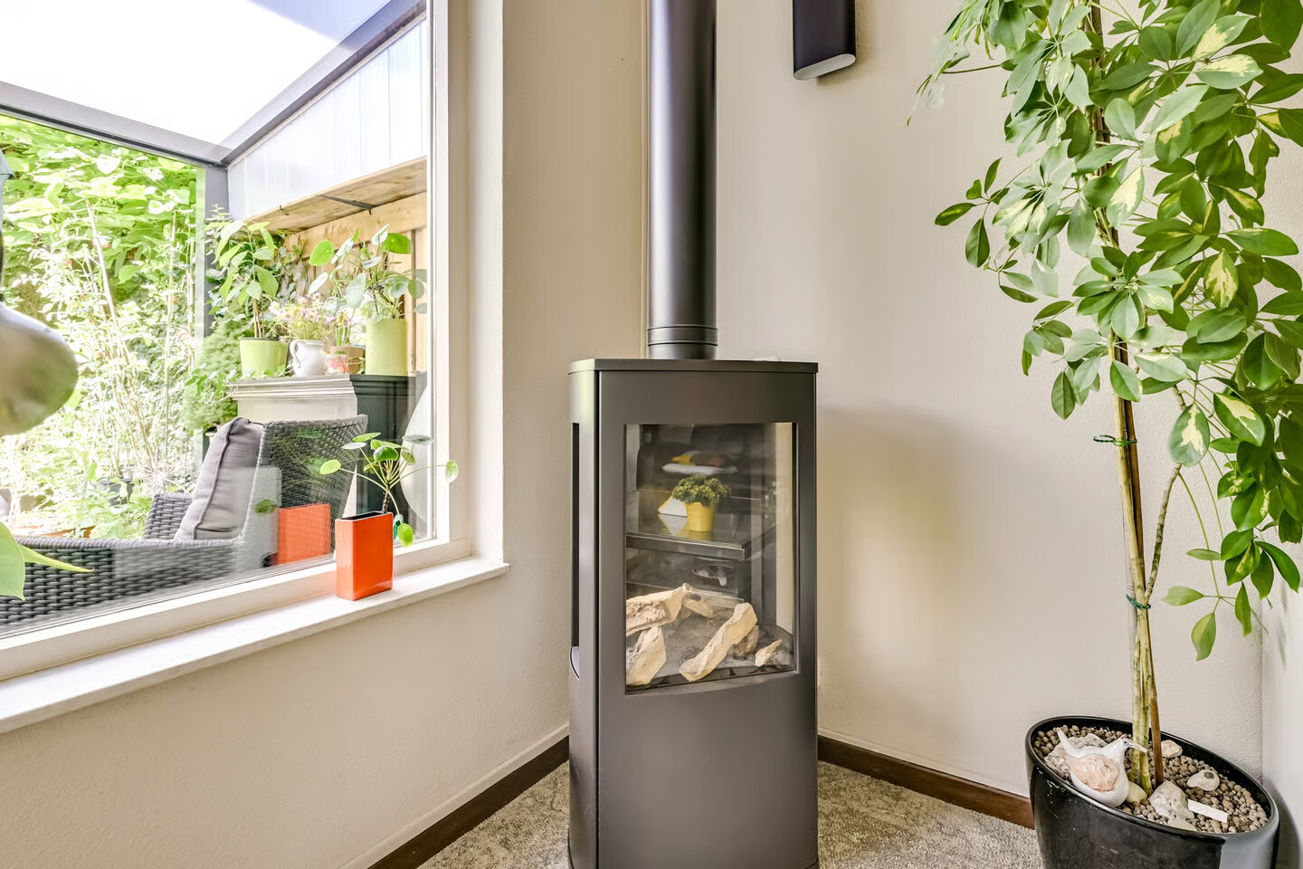 Tussenwoning te koop: Goudenregenstraat 60, Vianen