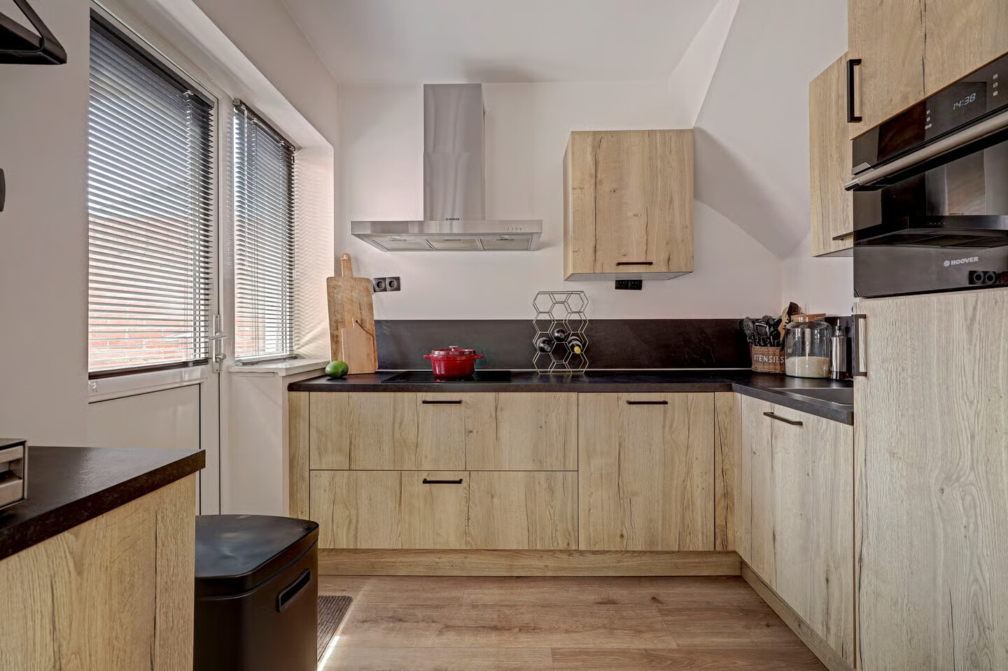 Tussenwoning te koop: Hoekenstraat 39, Vianen