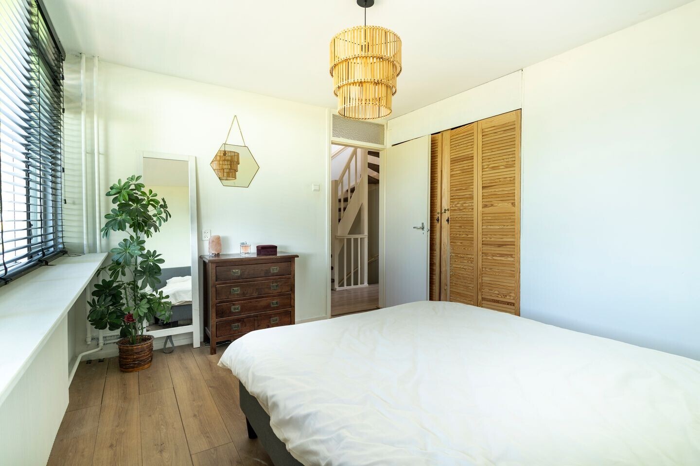 Tussenwoning te koop: Wilhelminastraat 56, Vianen
