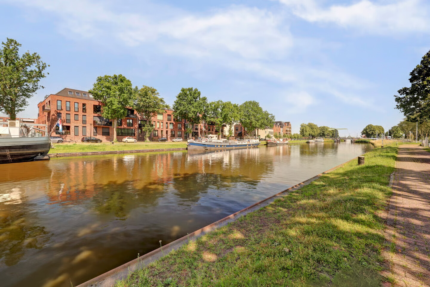 Appartement te koop: Sluiseiland-Zuid 56, Vianen