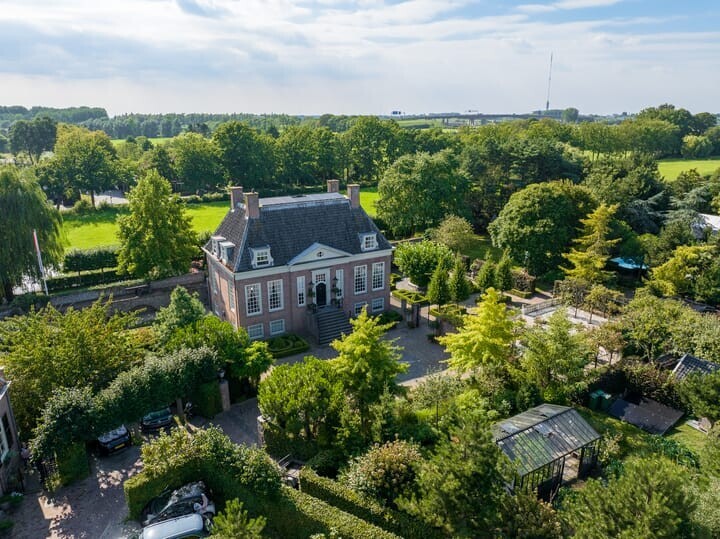 Vrijstaande woning te koop: Molenstraat 55, Vianen
