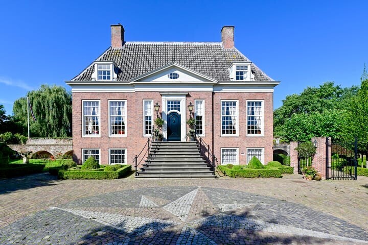 Vrijstaande woning te koop: Molenstraat 55, Vianen