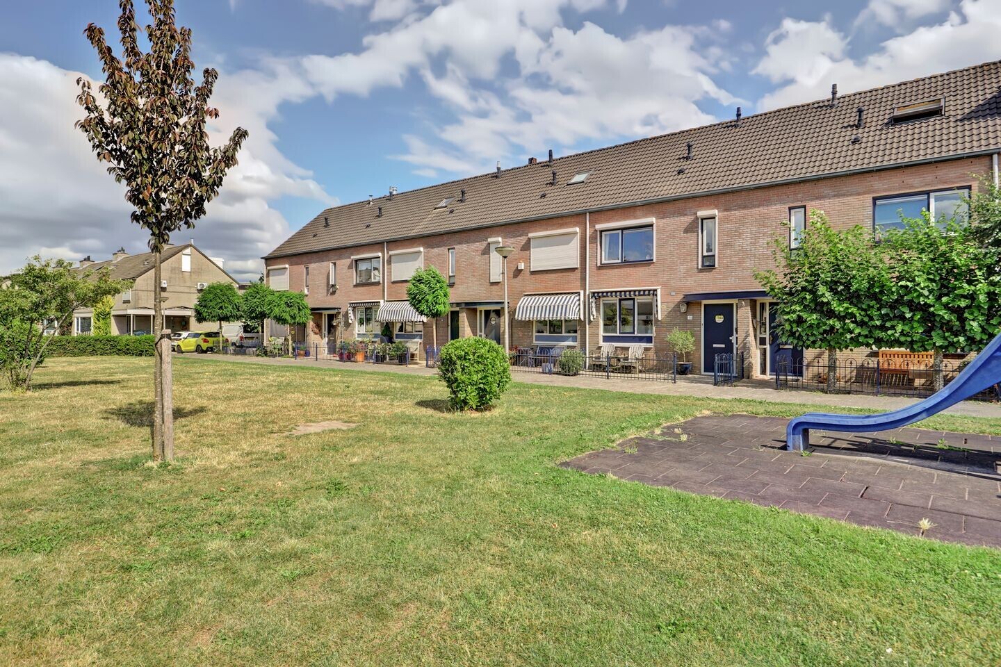 Tussenwoning te koop: Philippote van der Marckstraat 35, Vianen