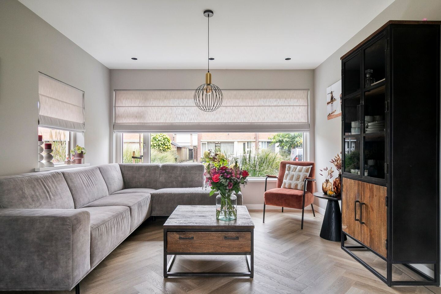 Hoekwoning te koop: Hendrik van Nassaustraat 21, Leerdam