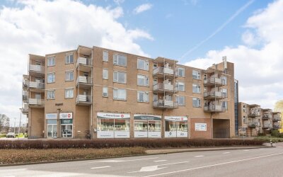 Voorwaartsv. 67