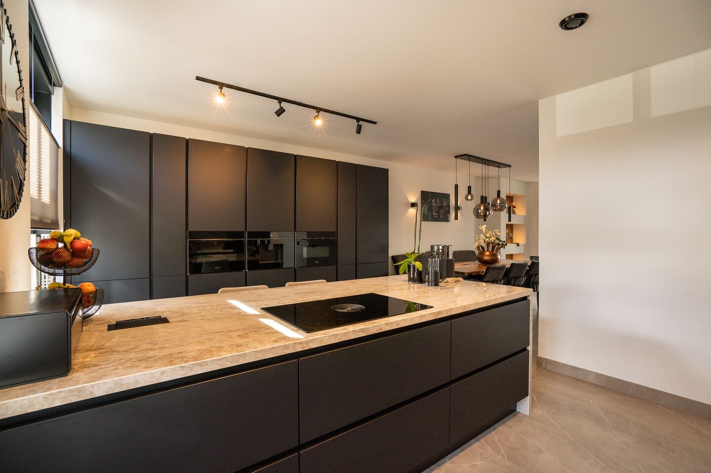 Tussenwoning te koop: Keierskant 7, Leerdam