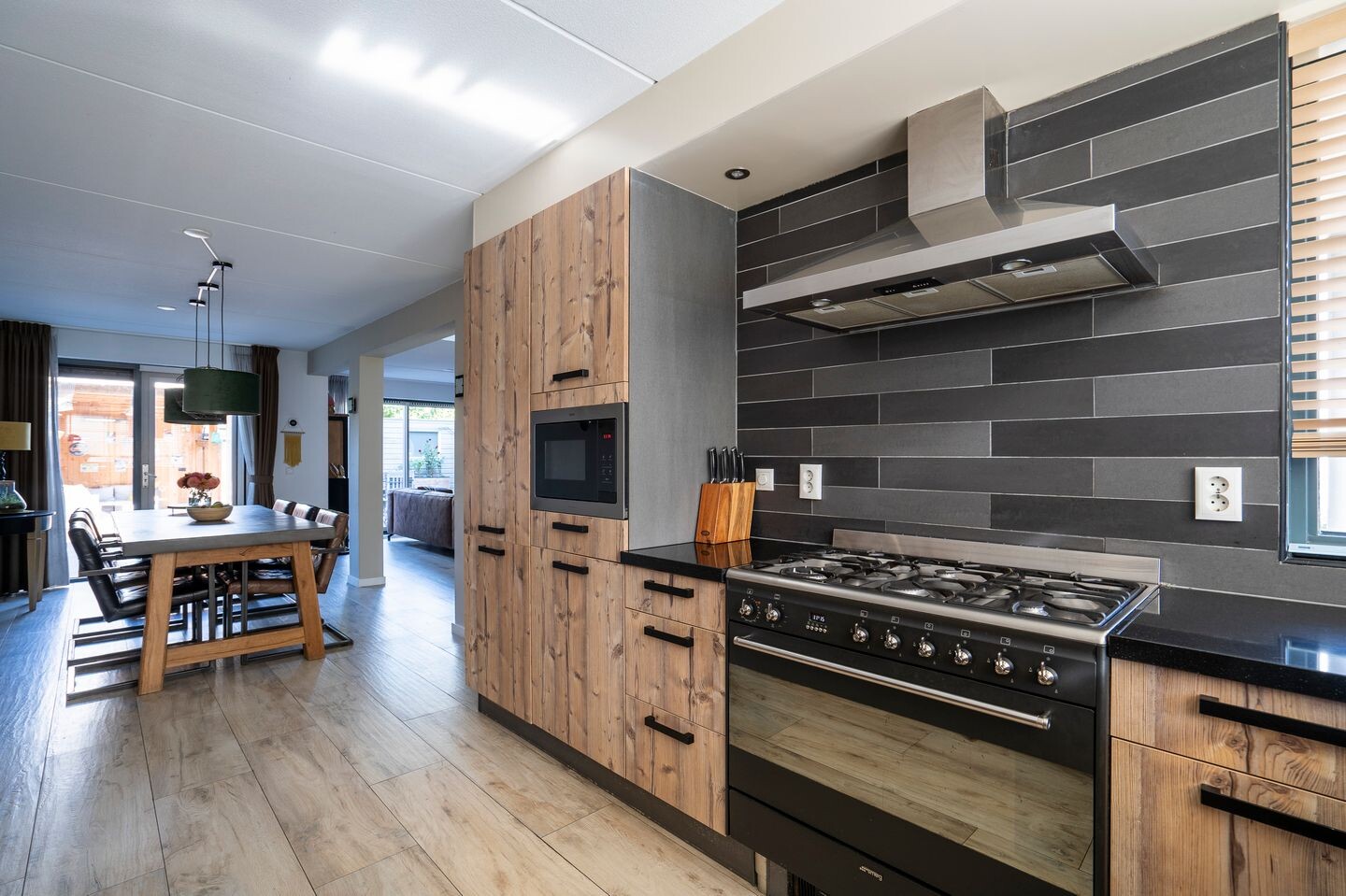 Tussenwoning te koop: Copierlaan 68, Leerdam