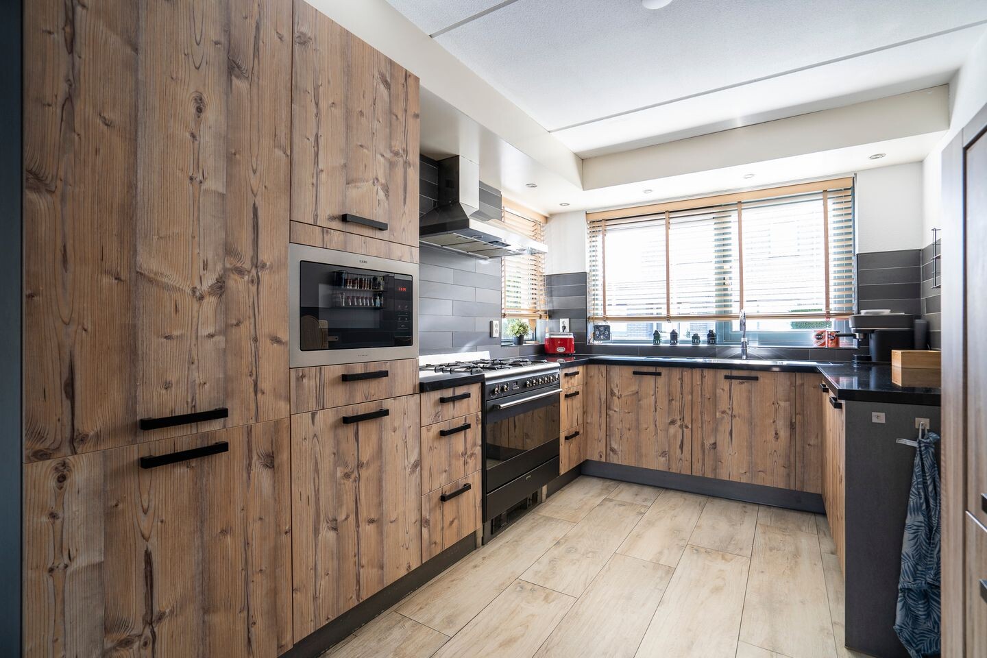Tussenwoning te koop: Copierlaan 68, Leerdam