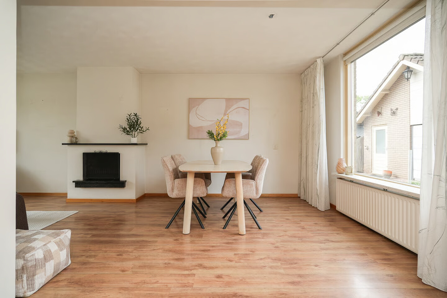 Hoekwoning te koop: Lingestraat 3, Beesd